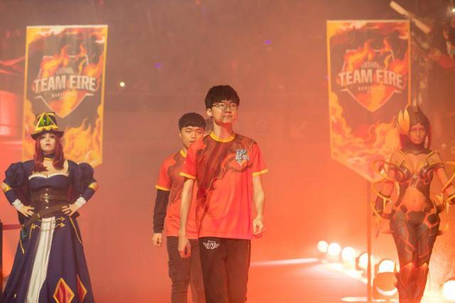 升至真正的 升至真正的